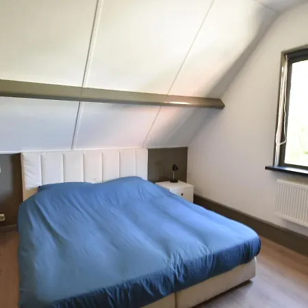 Apartment In Sint Maartensbrug With Garden